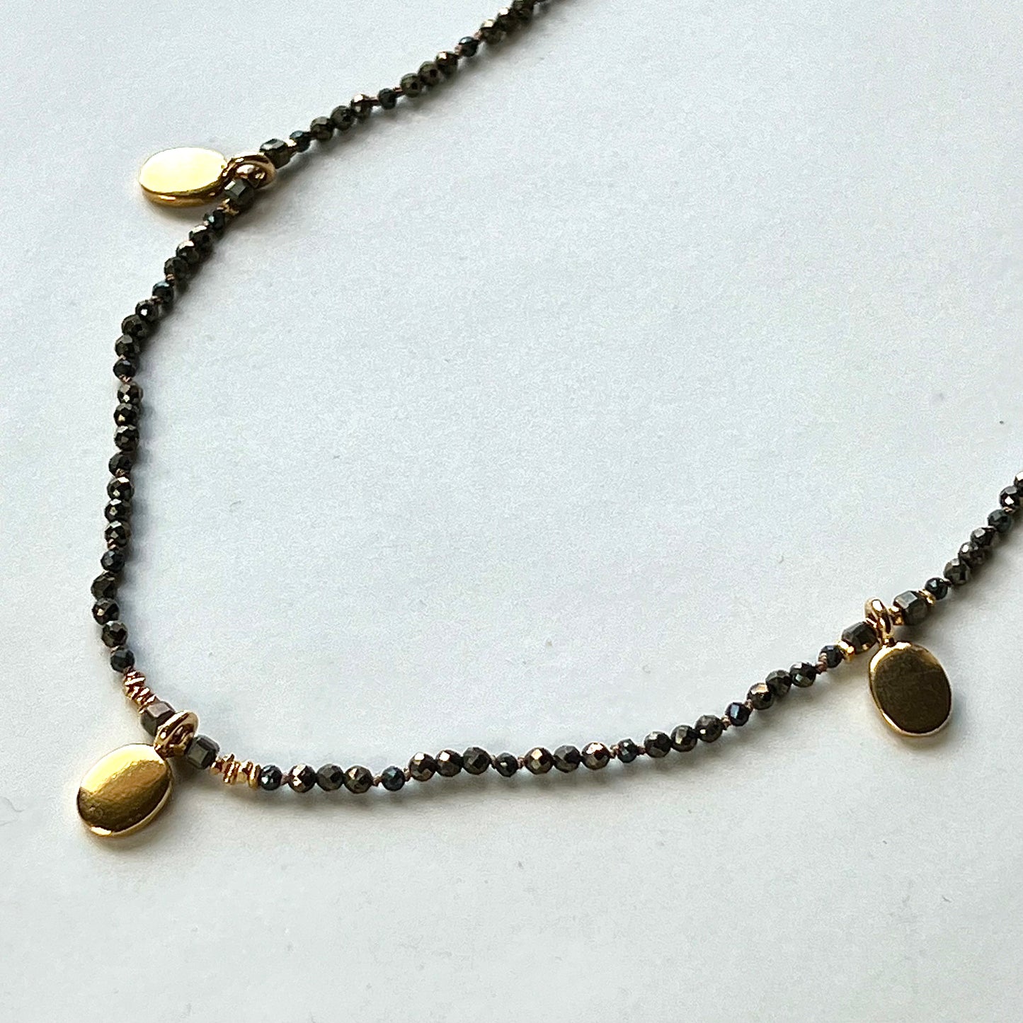 Sautoir BATZ SUR MER PYRITES