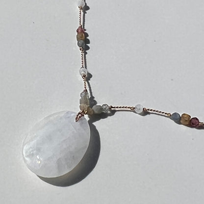 Collier attrape rêves pierre de lune