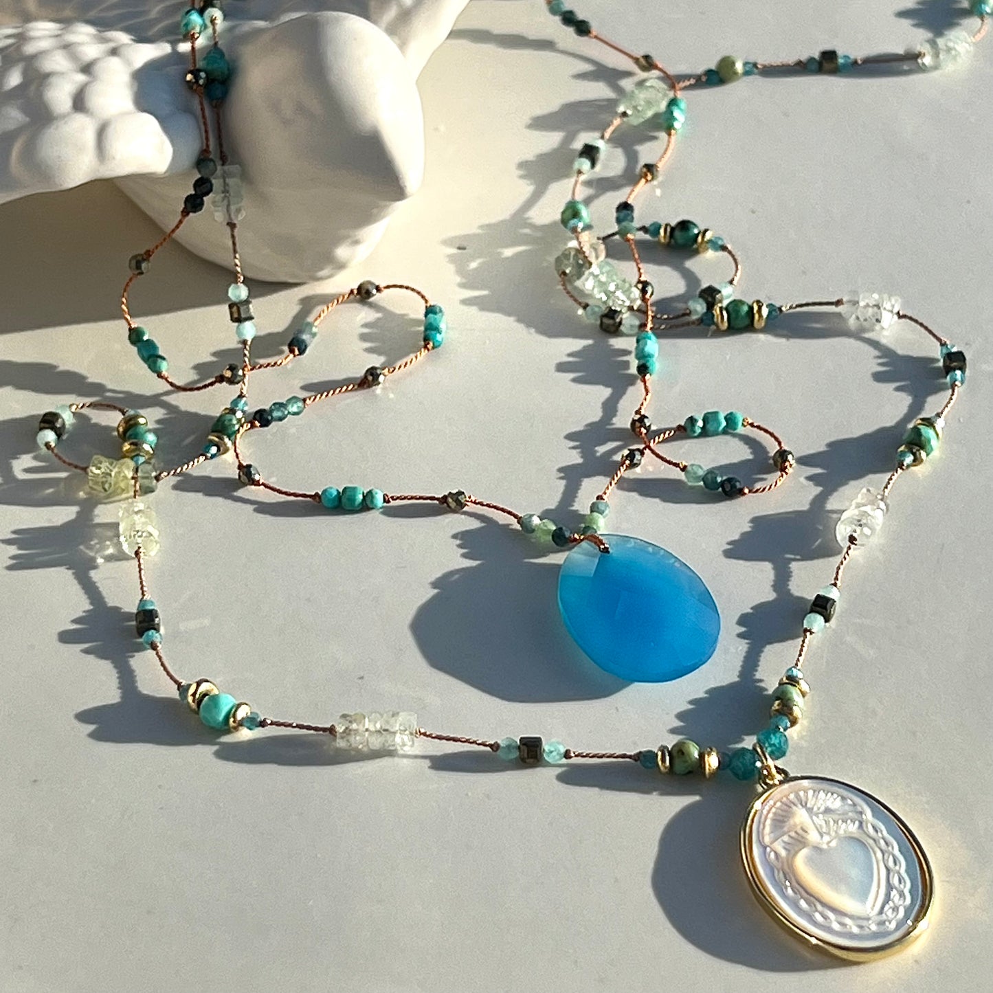 Sautoir Sacré aigues marines